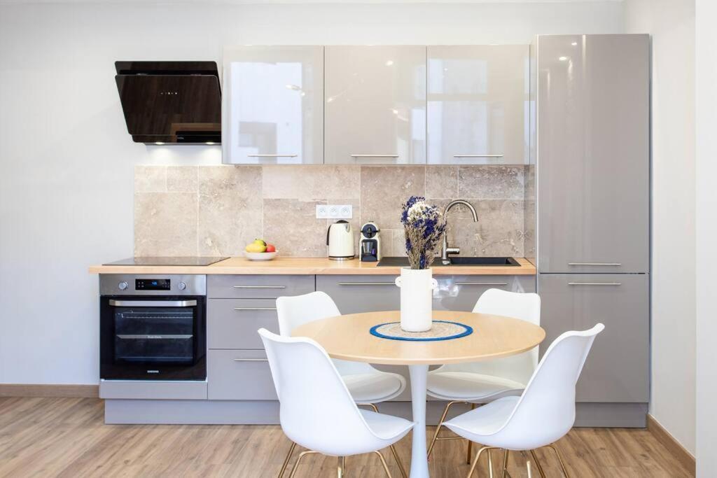 L19 1Bdr Massena Central 2Mins Sea/Promenadeac/Balcony نيس المظهر الخارجي الصورة
